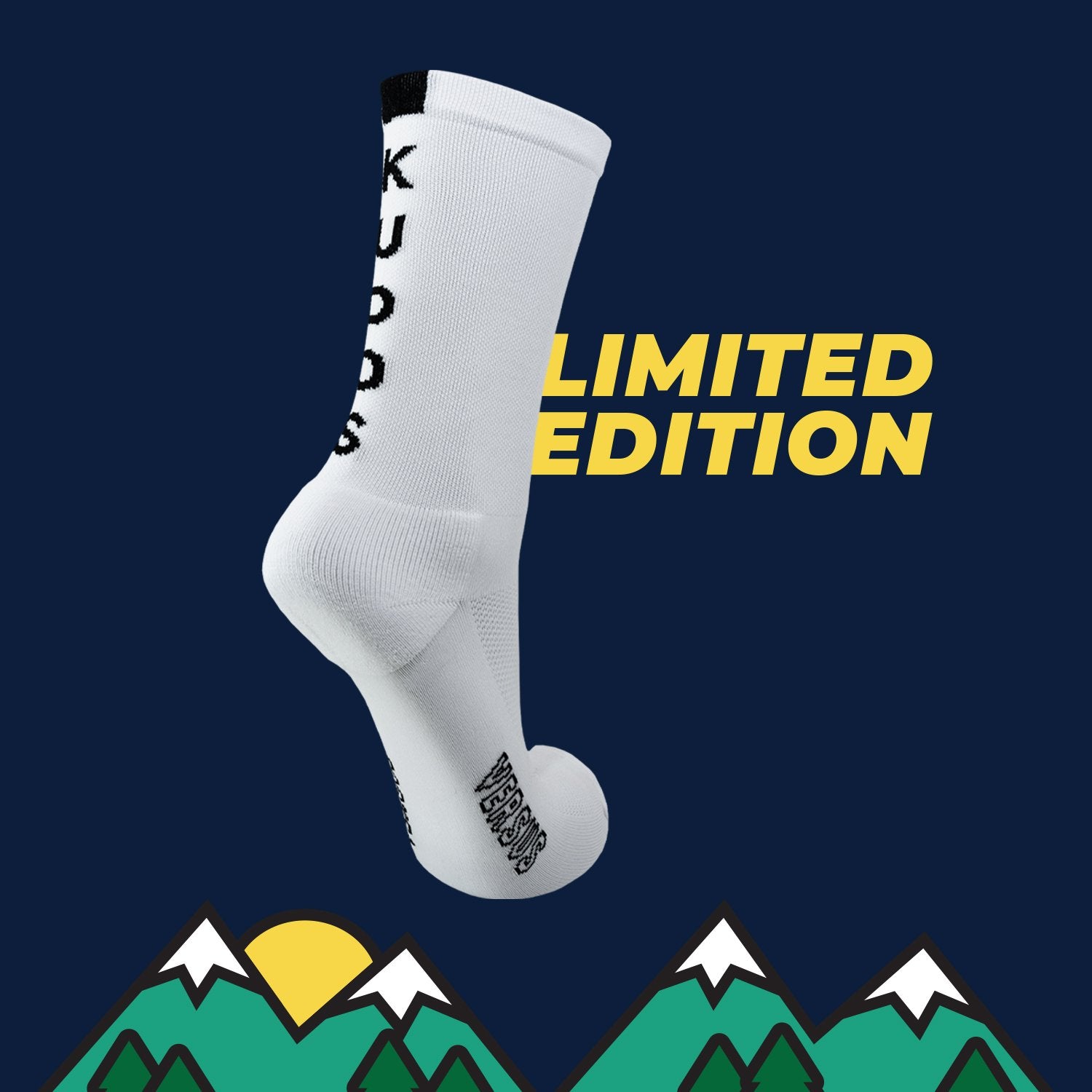 VERSUS KUDOS SOCKS WHITE